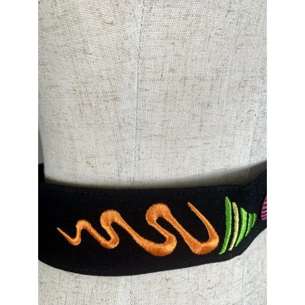 Vintage Statement Belt Medium Womens 90s‎ Black Wide Strap Waist Embroidered